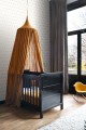 139147 tapeta Esta Home With A Splash Of Gold